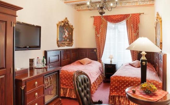 Фото отеля U Zlateho Stromu Hotel