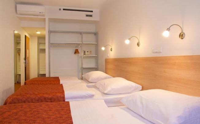 Фото отеля Ambiance Hotel