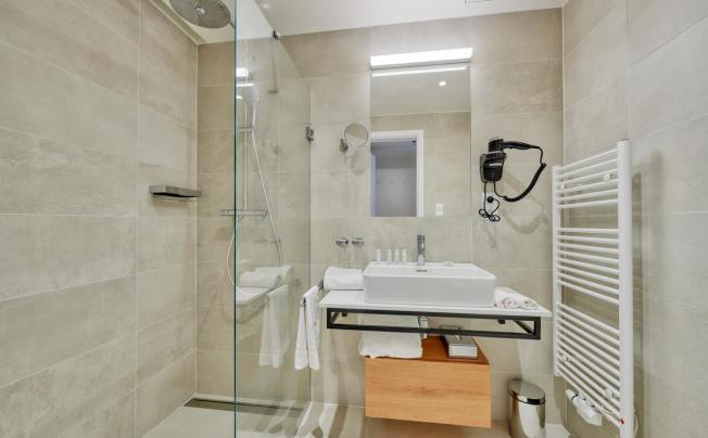 Фото отеля Mamaison Residence Downtown Prague