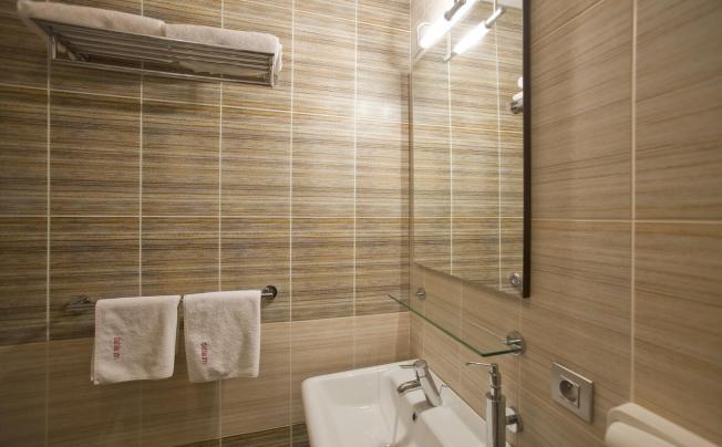 Фото отеля Dahlia Inn Hotel