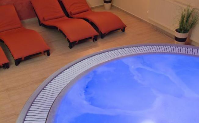 Фото отеля Wellness Pension 7