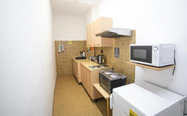Фото отеля Dizzy Daisy Hostel Praha