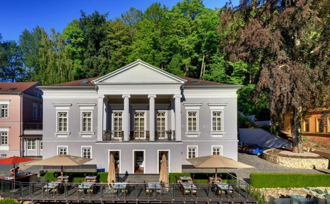 Фото отеля Gourmet Hotel Villa Patriot  