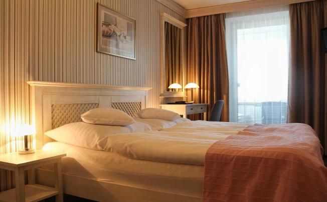 Фото отеля Maxant Hotel