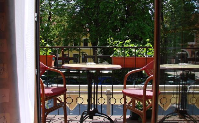 Фото отеля Maxant Hotel