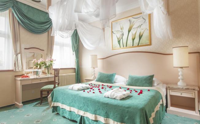 Фото отеля GREEN GARDEN HOTEL 