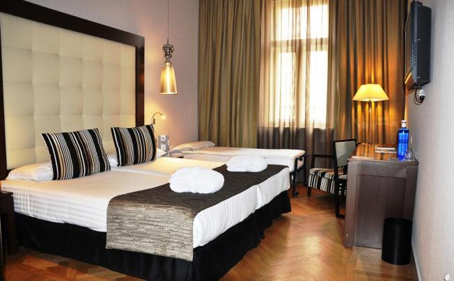 Фото отеля Eurostars Hotel David