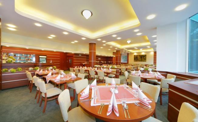 Фото отеля Montana Interhotel
