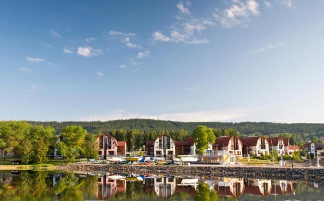 Фото отеля Landal Marina Lipno