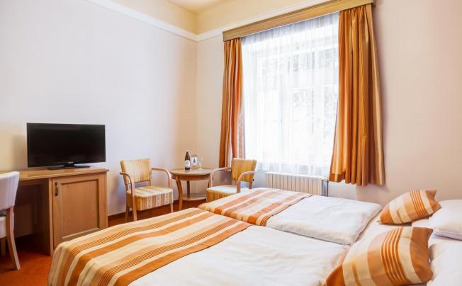 Фото отеля Radium Palace Hotel
