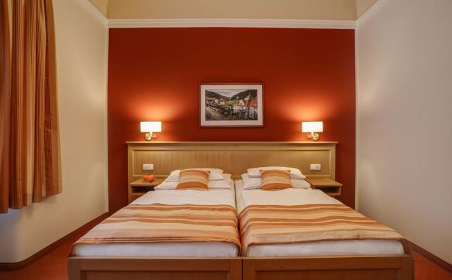 Фото отеля Radium Palace Hotel
