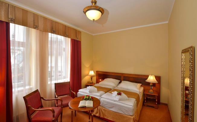 Фото отеля Continental Hotel 