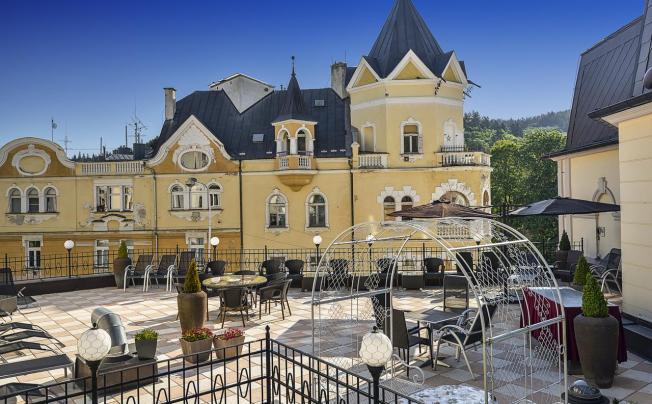 Фото отеля Continental Hotel 