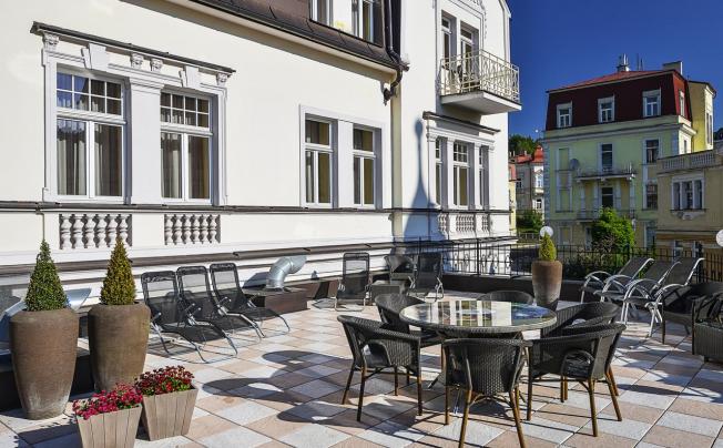 Фото отеля Continental Hotel 