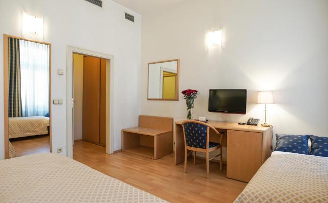 Фото отеля Tivoli Prague Hotel