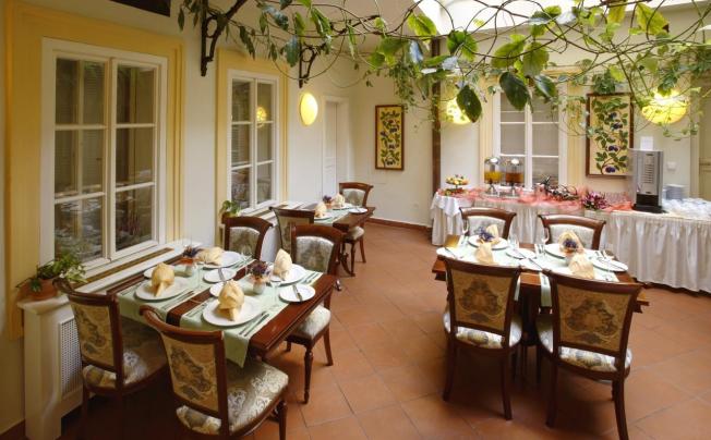 Фото отеля Constans Boutique Hotel