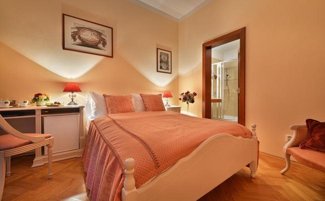 Фото отеля Constans Boutique Hotel