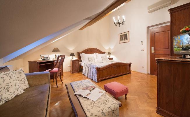 Фото отеля Constans Boutique Hotel