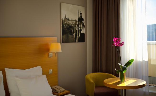 Фото отеля BOTANIQUE HOTEL PRAGUE (ex. Jurys Inn) 