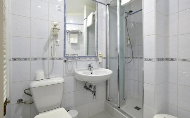 Фото отеля Machova Hotel