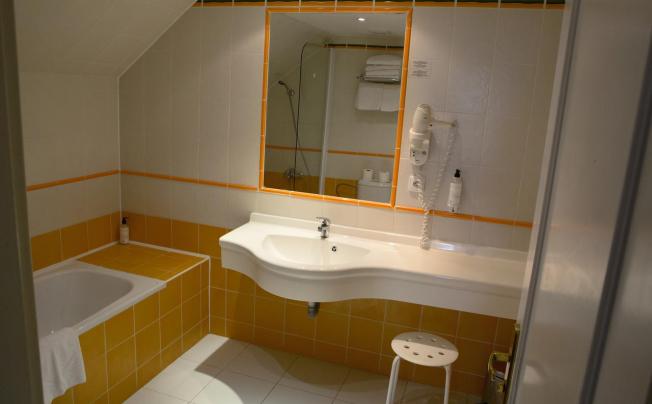 Фото отеля Machova Hotel