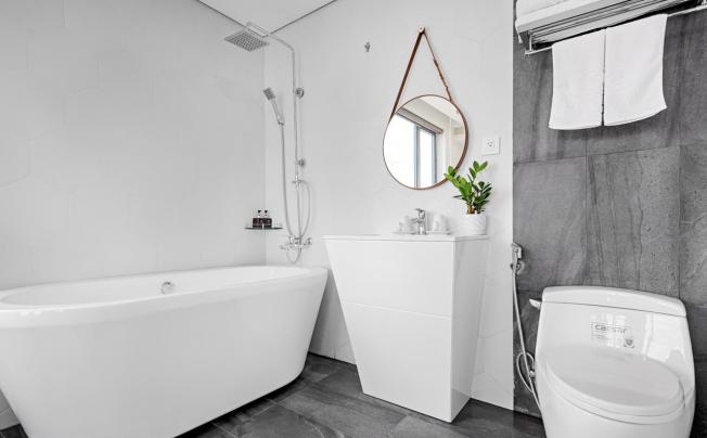 Фото отеля WHITE SAND HOTEL & APARTMENT