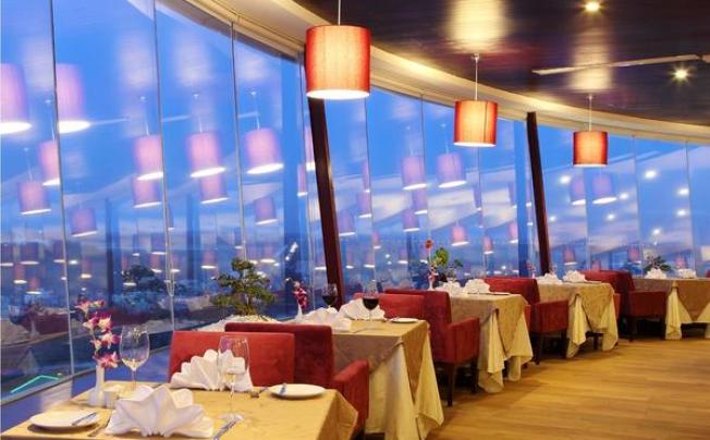 Фото отеля CenDeluxe Hotel Tuy Hoa