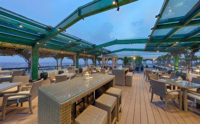 Фото отеля Windsor Plaza hotel