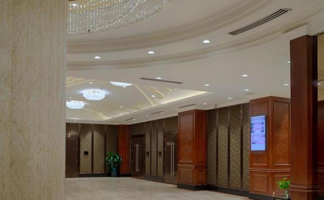 Фото отеля Windsor Plaza hotel