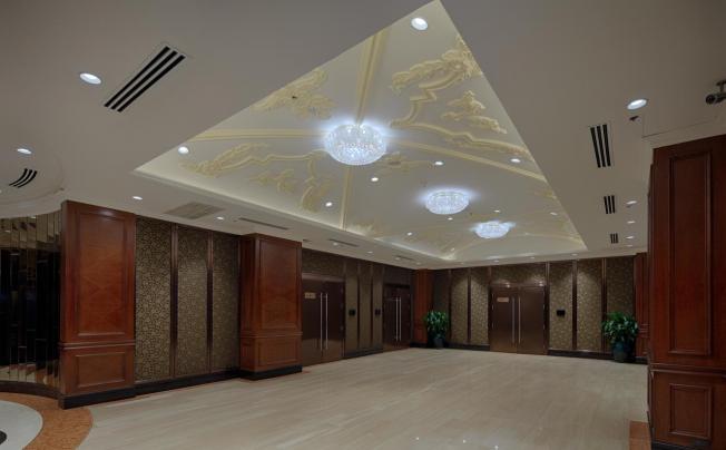Фото отеля Windsor Plaza hotel