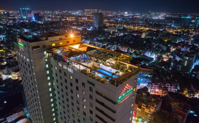 Фото отеля Windsor Plaza hotel
