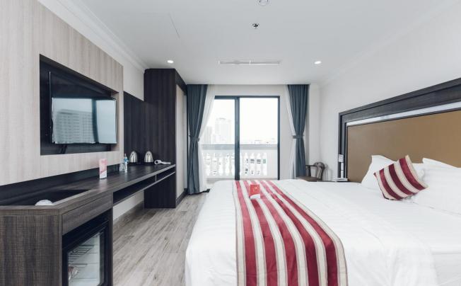 Фото отеля Seven Seas hotel