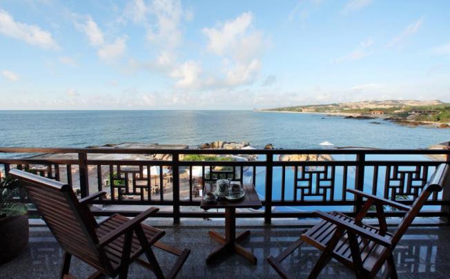 Фото отеля Rock Water Bay Beach Resort & Spa