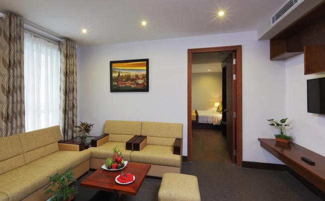 Фото отеля SUNLAND HOTEL