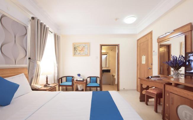 Фото отеля Blessing 1 Hotel Saigon