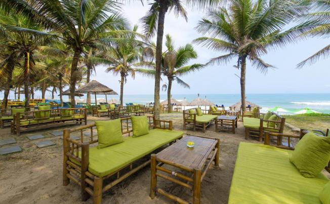 Фото отеля ALLY BEACH BOUTIQUE