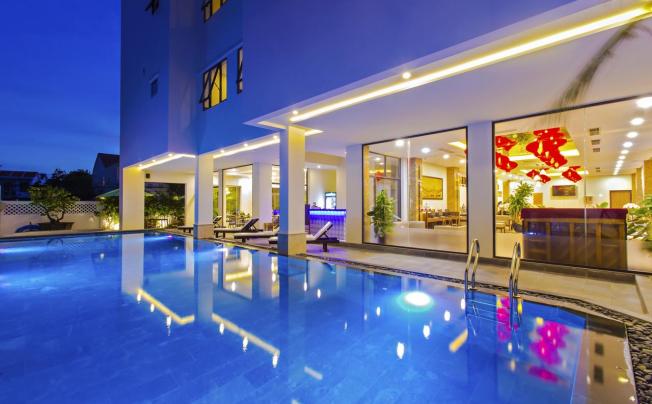 Фото отеля ALLY BEACH BOUTIQUE