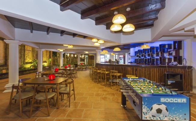 Фото отеля ALLY BEACH BOUTIQUE