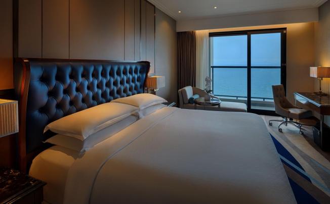 Фото отеля FOUR POINTS BY SHERATON DANANG