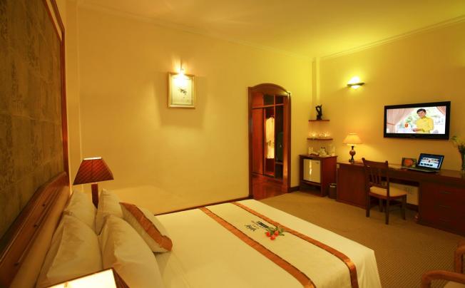 Фото отеля Palace hotel Vung Tau