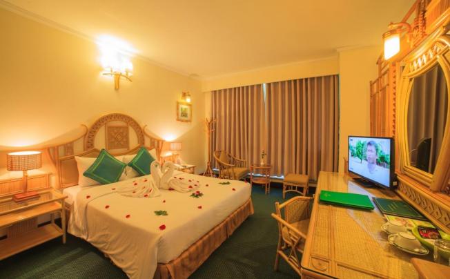 Фото отеля Green Hotel Hue