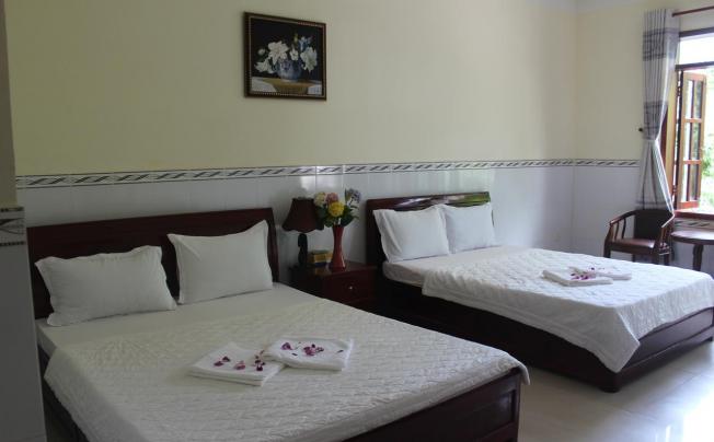 Фото отеля NHAT LAN RESORT