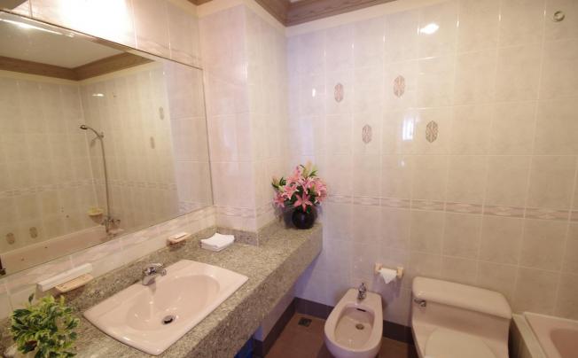 Фото отеля Spring hotel saigon