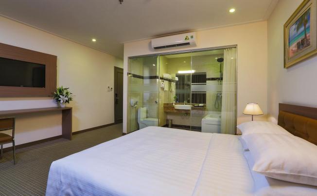 Фото отеля Lavender Boutique Hotel