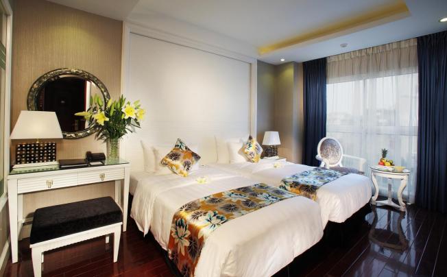 Фото отеля Golden Silk Boutique Hotel