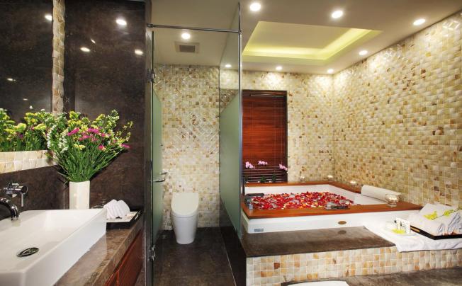 Фото отеля Golden Silk Boutique Hotel