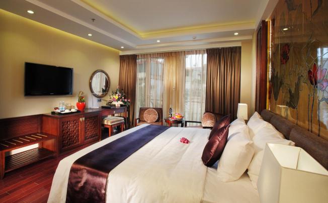 Фото отеля Golden Silk Boutique Hotel