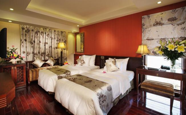 Фото отеля Golden Silk Boutique Hotel