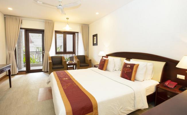 Фото отеля Oriental Pearl Beach Resort & Spa