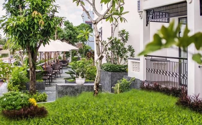 Фото отеля LALUNA HOI AN RIVERSIDE HOTEL & SPA